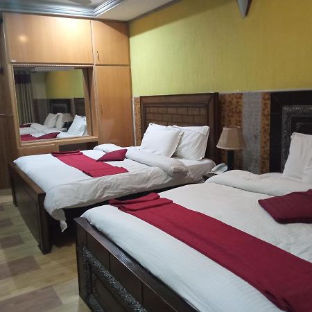 Manama Hotel Ijp Равалпинди Екстериор снимка